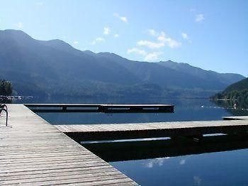 Cabins And Campground At Cultus Lake Park Ξενοδοχείο Chilliwack Εξωτερικό φωτογραφία
